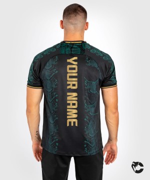 Venum UFC Adrenaline by Venum Personalized Authentic Fight Night Emerald Edition Miesten T-Paita Vihreä Mustat Kultaiset | 74592-TNFY | Suomi