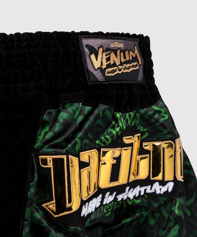 Venum Attack Miesten Muay Thai Shortsit Mustat Vihreä | 86235-SURW | Suomi