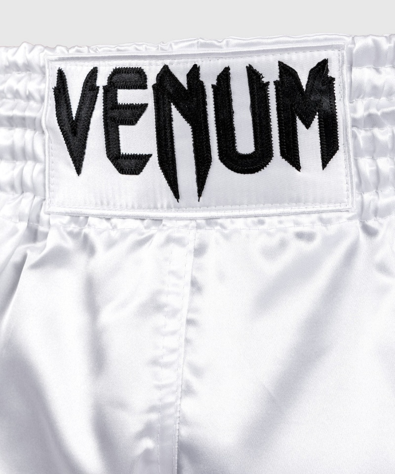 Venum Classic Naisten Muay Thai Shortsit Valkoinen Mustat | 62407-KFOY | Suomi