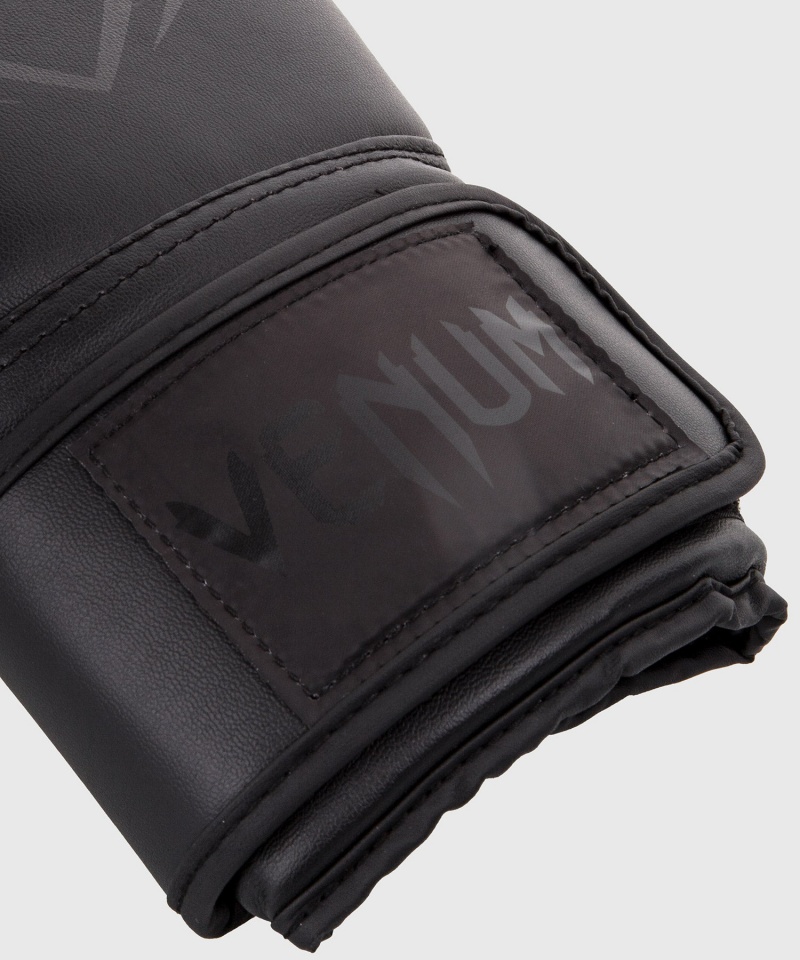 Venum Contender(Muay Thai) Miesten Nyrkkeilyhanskat Mustat | 31592-NALU | Suomi