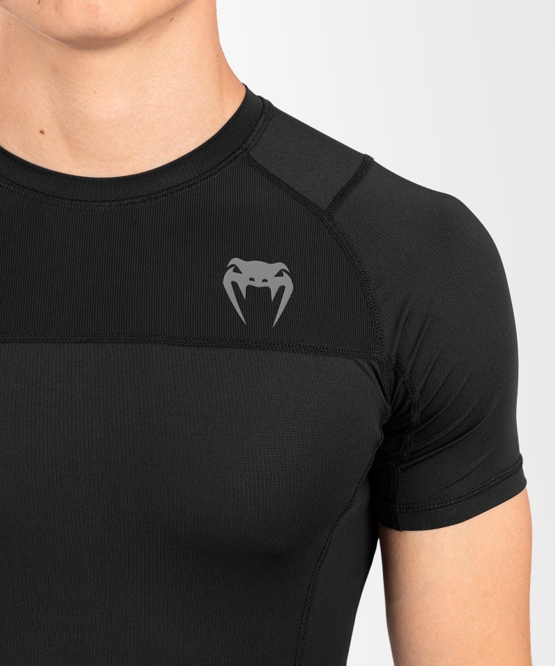 Venum G-Fit Air Shortsleeve Miesten MMA Rashguard Mustat | 46193-FXPJ | Suomi