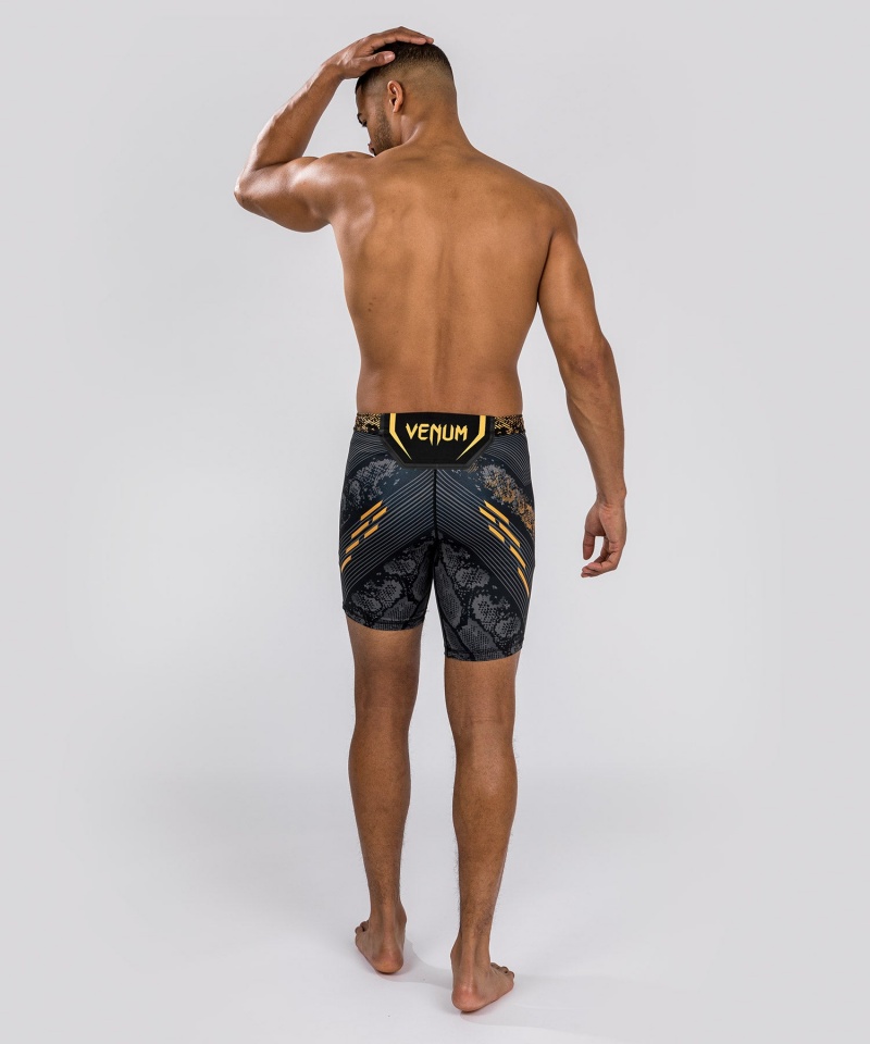 Venum UFC Adrenaline by Venum Authentic Fight Night Vale Tudo(Compression) Miesten Shortsit Kultaiset | 49820-VFJX | Suomi