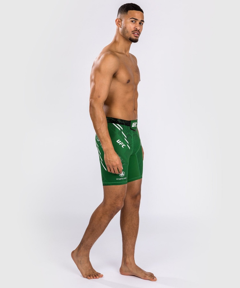 Venum UFC Adrenaline by Venum Authentic Fight Night Vale Tudo(Compression) Miesten Shortsit Vihreä | 32504-LARX | Suomi