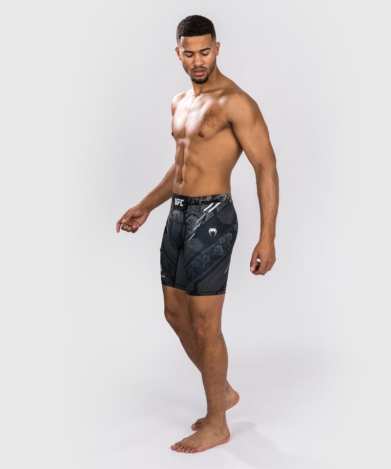 Venum UFC Adrenaline by Venum Authentic Fight Night Vale Tudo(Compression) Miesten Shortsit Mustat | 35014-OAQP | Suomi