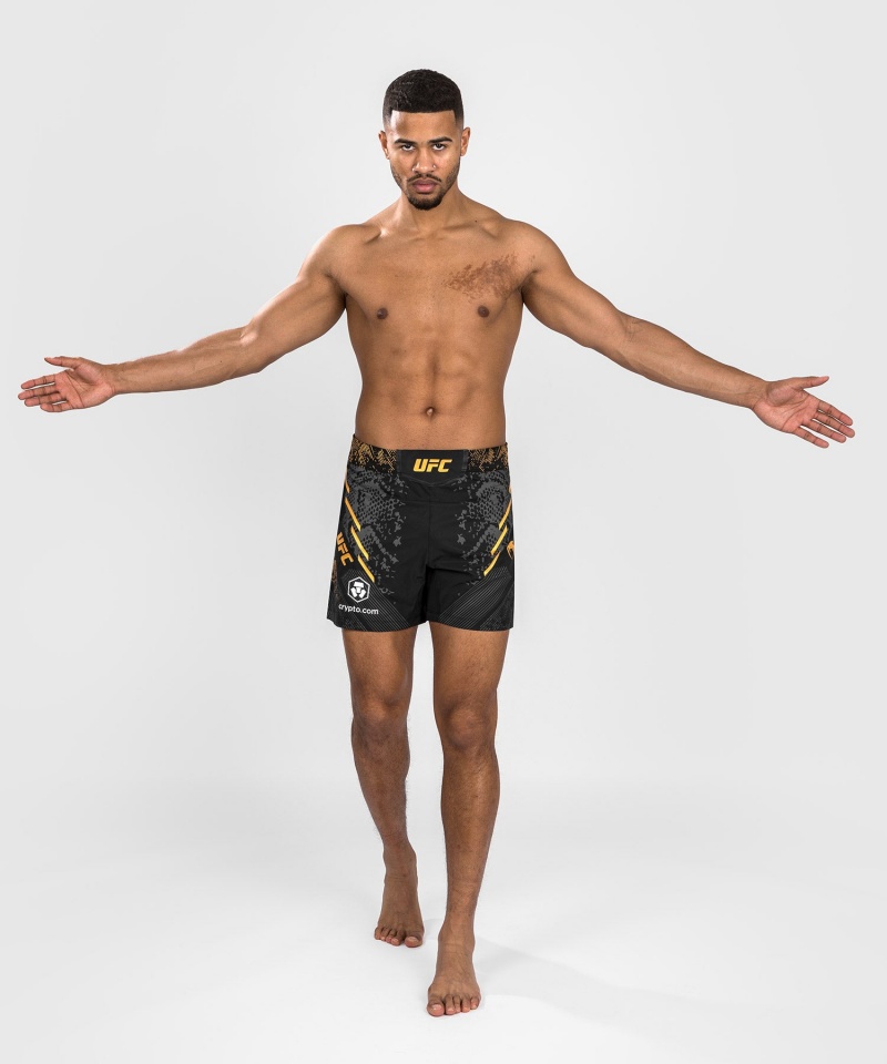 Venum UFC Adrenaline by Venum Authentic Fight Night Lyhyt Fit Miesten Nyrkkeilyshortsit Kultaiset | 91572-YGWB | Suomi