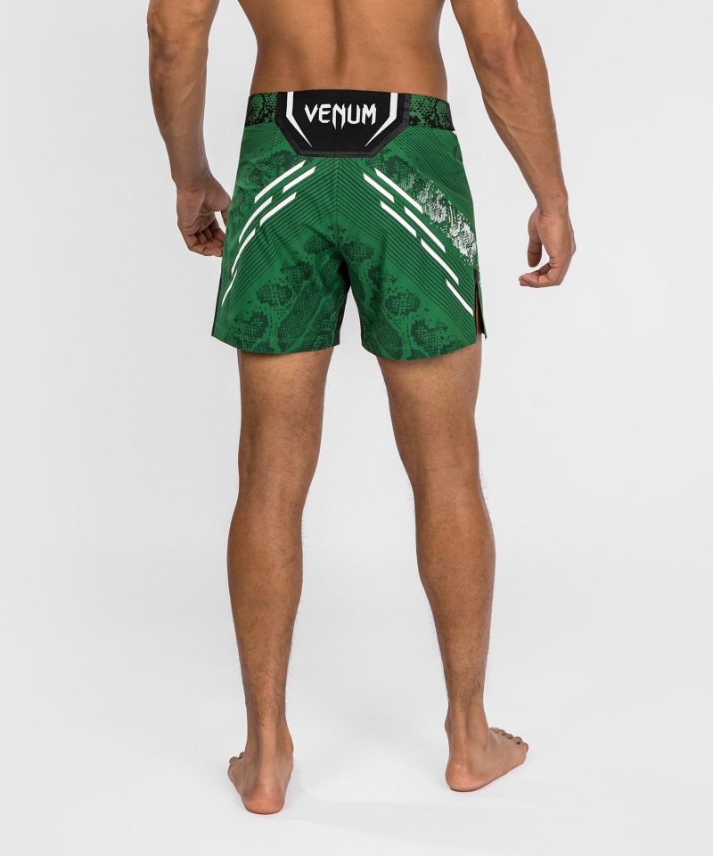 Venum UFC Adrenaline by Venum Authentic Fight Night Lyhyt Fit Miesten Nyrkkeilyshortsit Vihreä | 83796-HQRB | Suomi