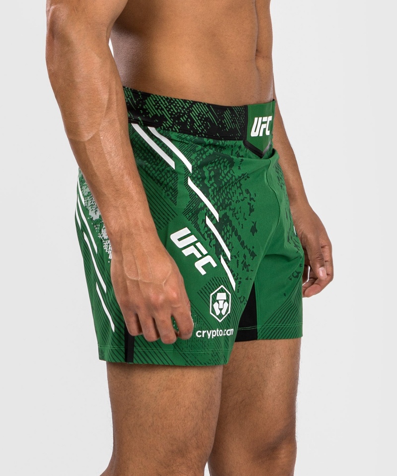 Venum UFC Adrenaline by Venum Authentic Fight Night Lyhyt Fit Miesten Nyrkkeilyshortsit Vihreä | 83796-HQRB | Suomi