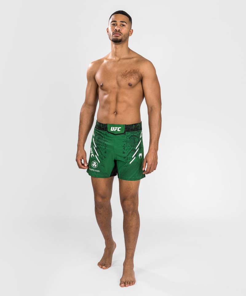 Venum UFC Adrenaline by Venum Authentic Fight Night Lyhyt Fit Miesten Nyrkkeilyshortsit Vihreä | 83796-HQRB | Suomi