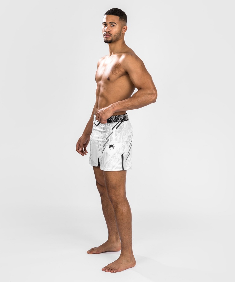 Venum UFC Adrenaline by Venum Authentic Fight Night Lyhyt Fit Miesten Nyrkkeilyshortsit Valkoinen | 34912-OZAW | Suomi