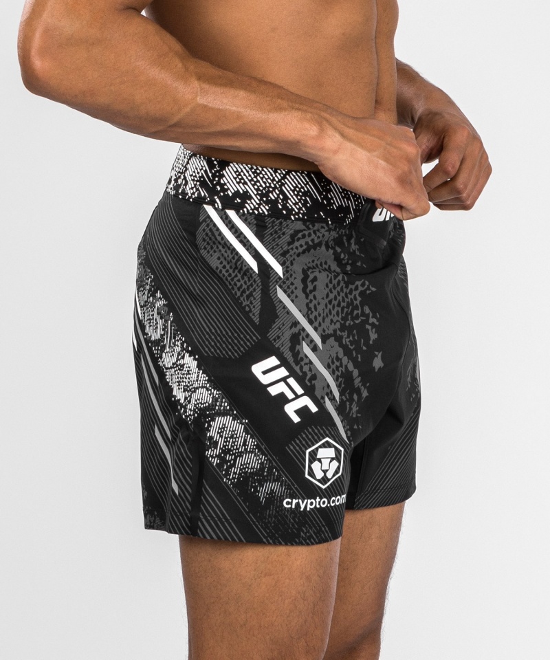 Venum UFC Adrenaline by Venum Authentic Fight Night Lyhyt Fit Miesten Nyrkkeilyshortsit Mustat | 20596-AJSL | Suomi