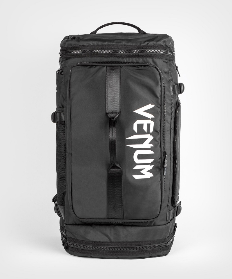 Venum UFC Adrenaline by Venum Miesten Duffle Laukku Mustat | 94701-ZMIK | Suomi