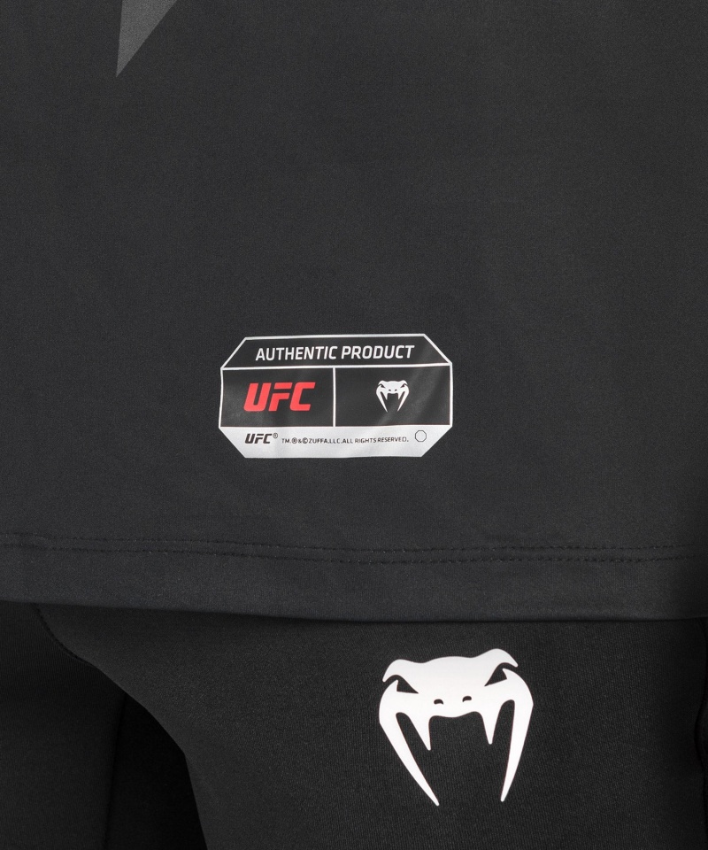 Venum UFC Authentic Fight Night 2.0 Kit by Venum Walkout Miesten T-Paita Mustat | 41832-UNSV | Suomi