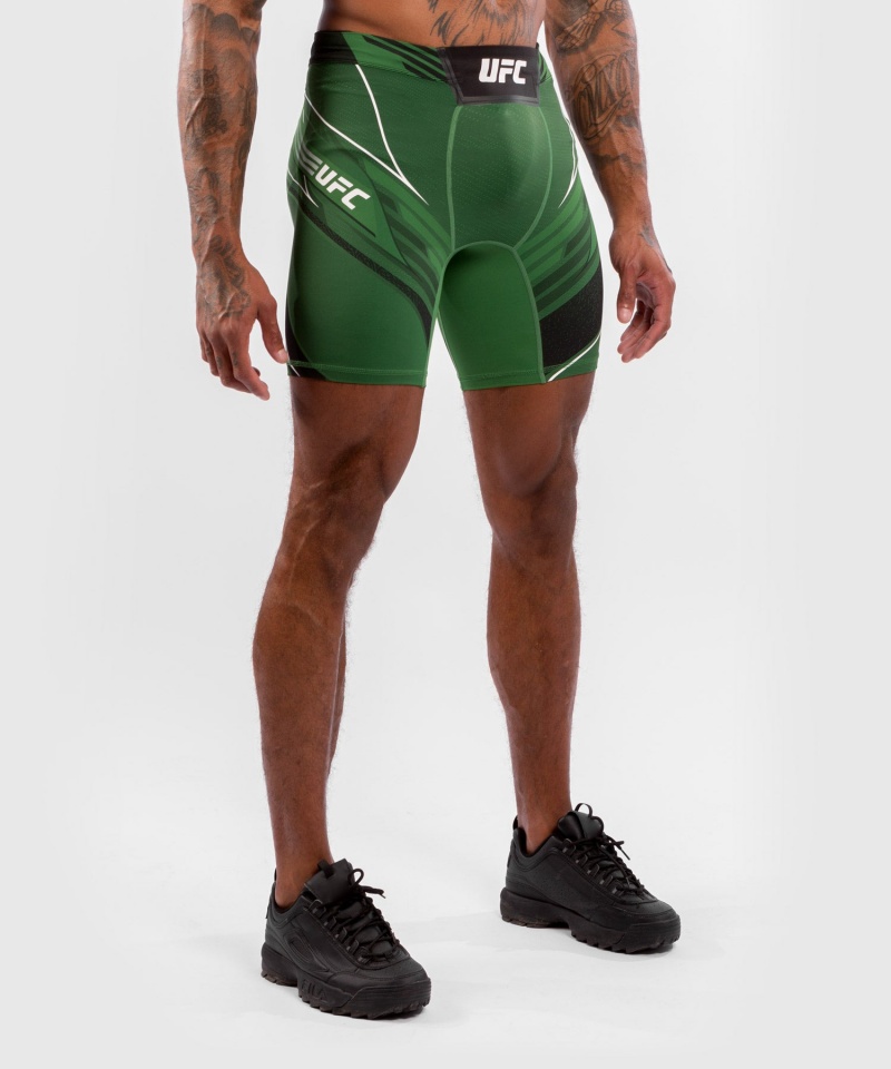 Venum UFC Authentic Fight Night Vale Long Fit Tudo (Compression) Miesten Shortsit Vihreä | 10534-MAUF | Suomi