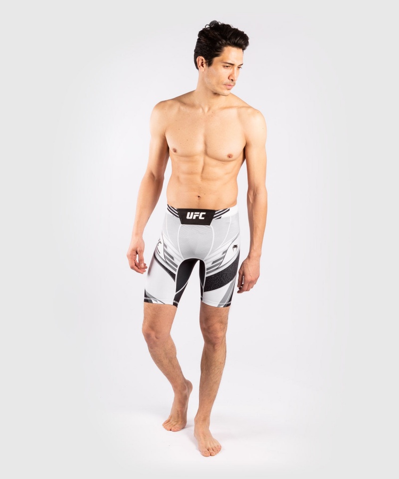 Venum UFC Authentic Fight Night Vale Long Fit Tudo (Compression) Miesten Shortsit Valkoinen | 97501-ITMX | Suomi