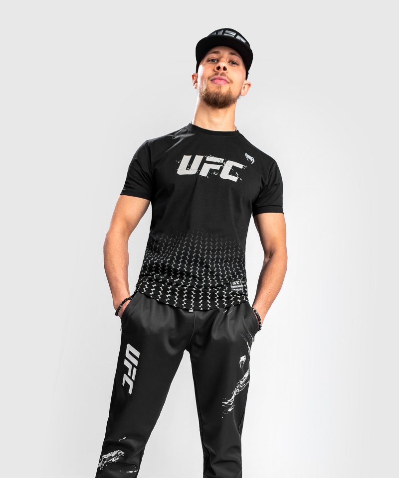 Venum UFC Authentic Fight Week 2.0 Lyhyt Sleeve Miesten T-Paita Mustat | 13408-JPAY | Suomi